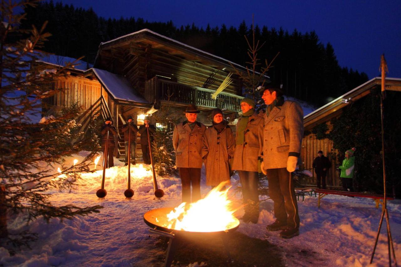 Naturhotel Huettenwirt Im Grossarltal Huttschlag Luaran gambar