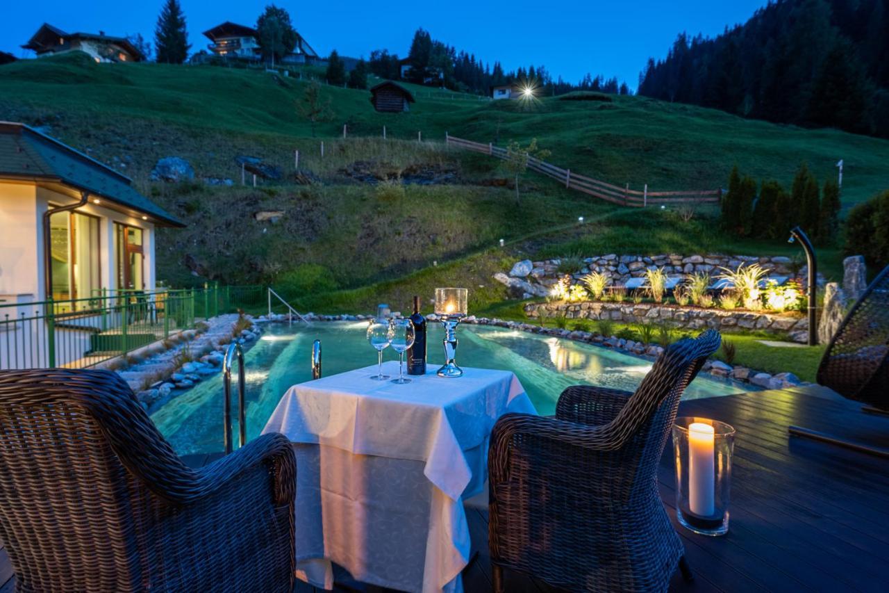 Naturhotel Huettenwirt Im Grossarltal Huttschlag Luaran gambar