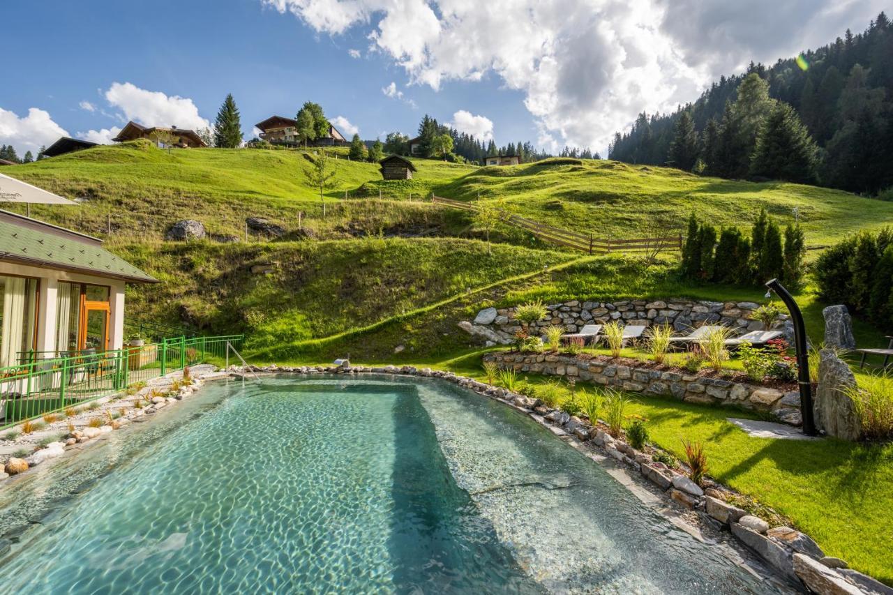 Naturhotel Huettenwirt Im Grossarltal Huttschlag Luaran gambar