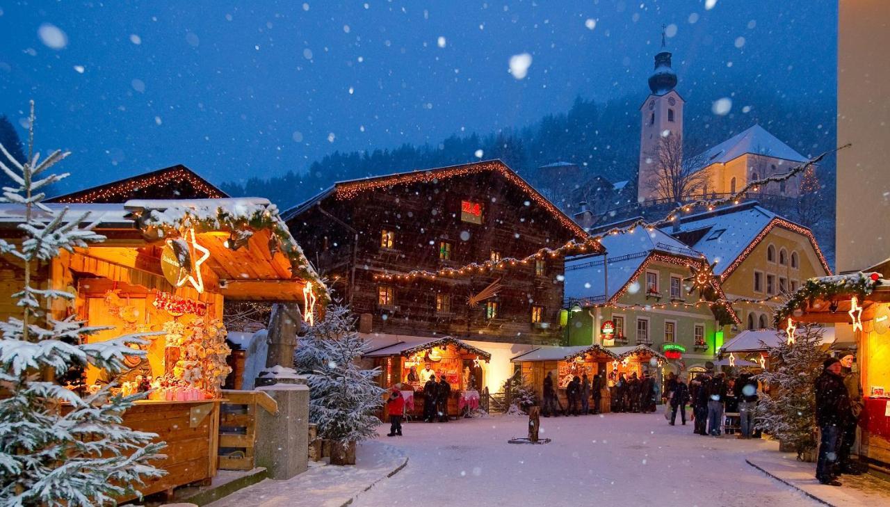 Naturhotel Huettenwirt Im Grossarltal Huttschlag Luaran gambar